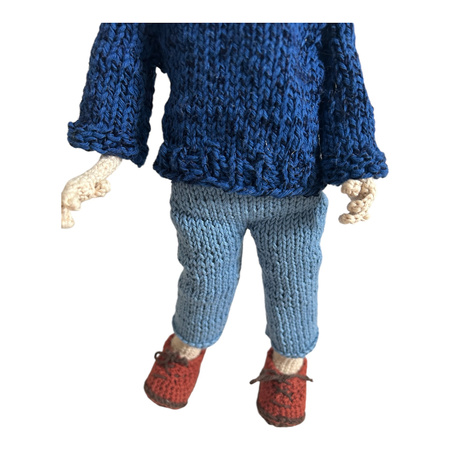 Duża szydełkowa lalka z warkoczami 40 cm