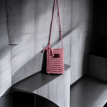 Ręcznie robione etui na telefon, mini torebka ze sznurka bawełnianego pudrowy róż